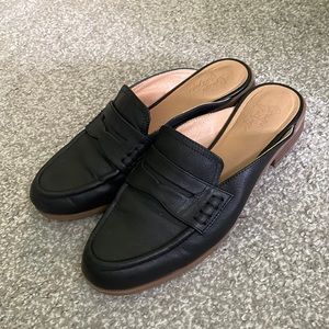 Brand: crown vintage; size: 8